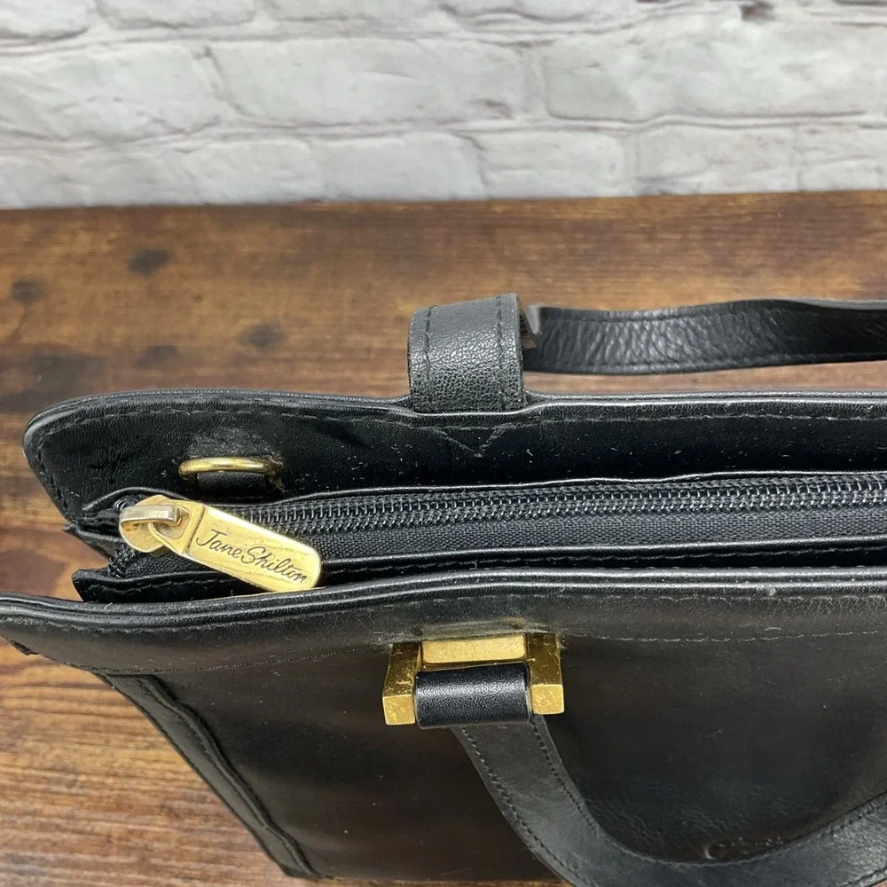 Vintage Jane Shilton Lack Leather Hand Bag With Gold Tone Hardware